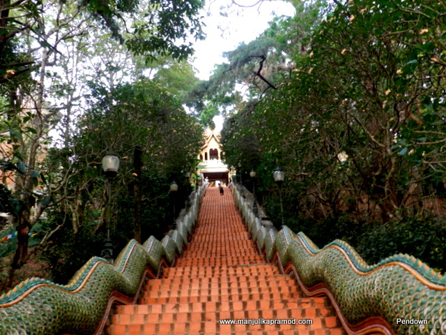 Wat Phra That Doi Suthep: The spectacular Buddhist temple
