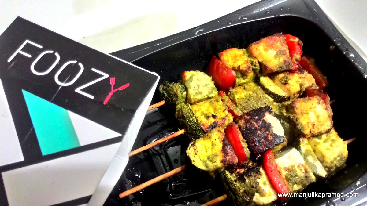 Unboxing Foozy – Foodie and Crazy in Gurgaon